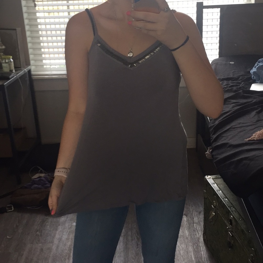 Grey tank